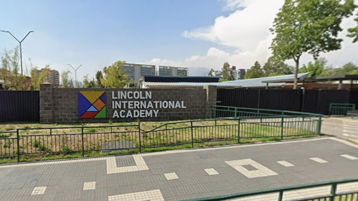 Fotografía del Lincoln International Academy publicada por Cooperativa.cl